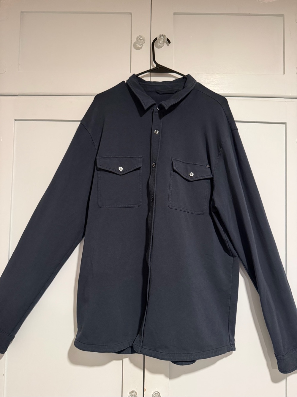 Vuori Men’s Light Black Button-Up Casual Shirt Jacket, Size XL